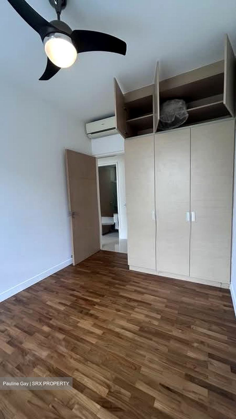 RiverEdge (D15), Condominium #581707101